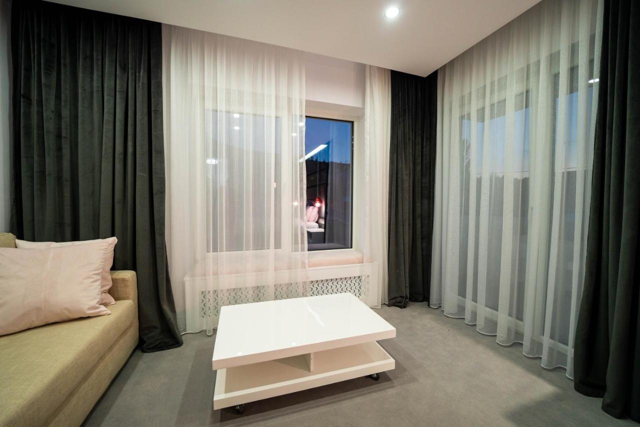Velvet Home Vatra Dornei Buitenkant foto